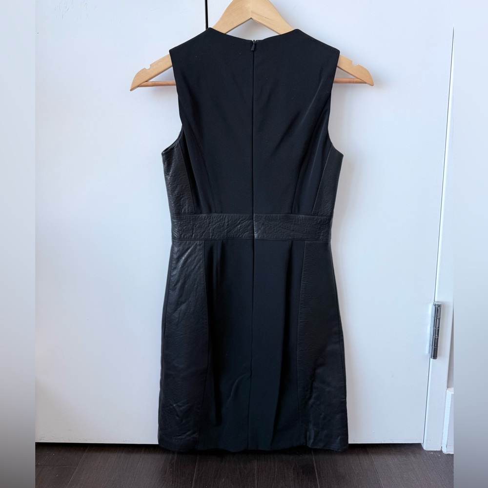 Theory Taline C Dress With Lamb Leather Panels Size 00 View 3